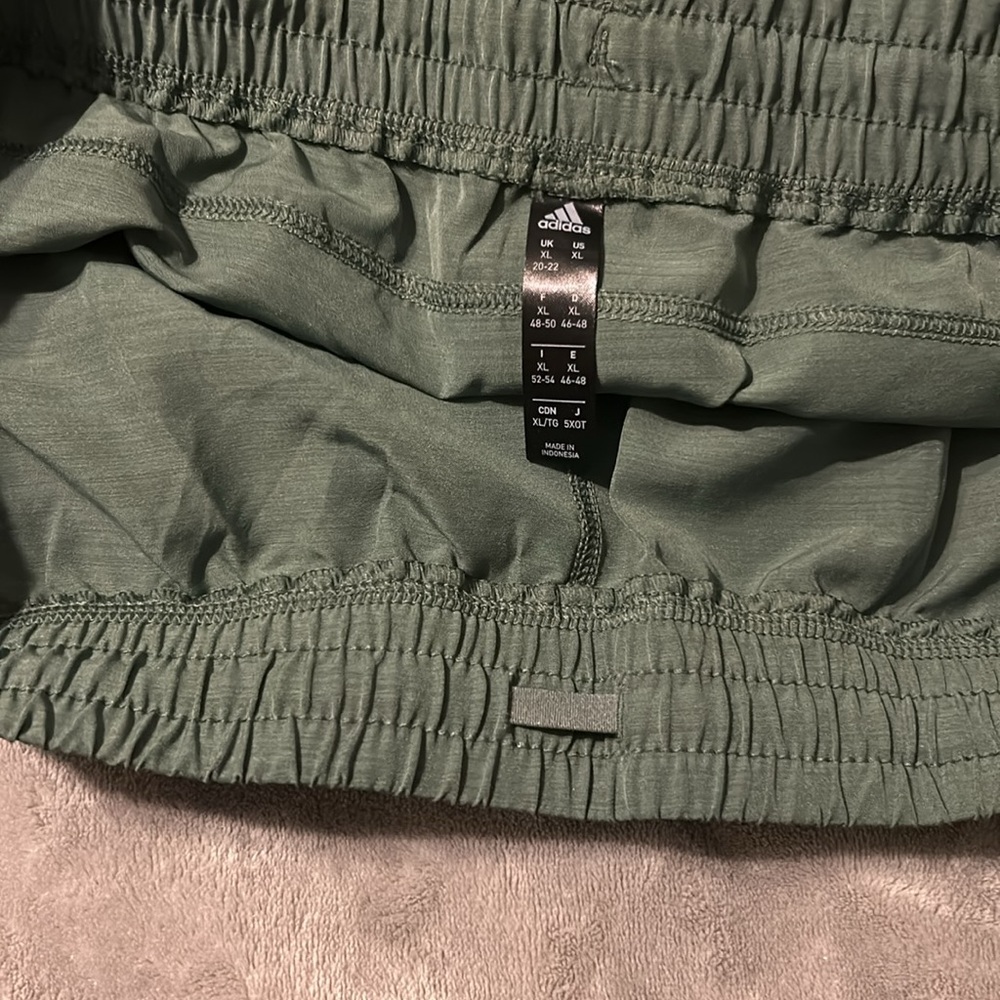 Adidas Running Shorts 3 stripe unlined Shorts - Picture 9 of 10